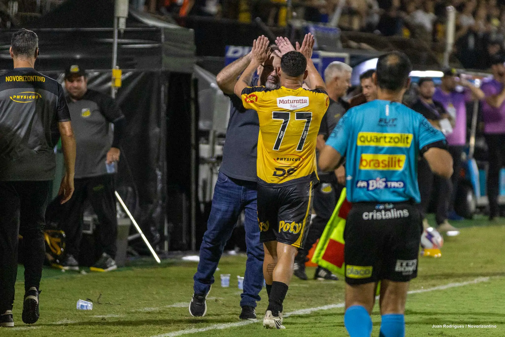 NOVxCOR – SEMIFINAL-08