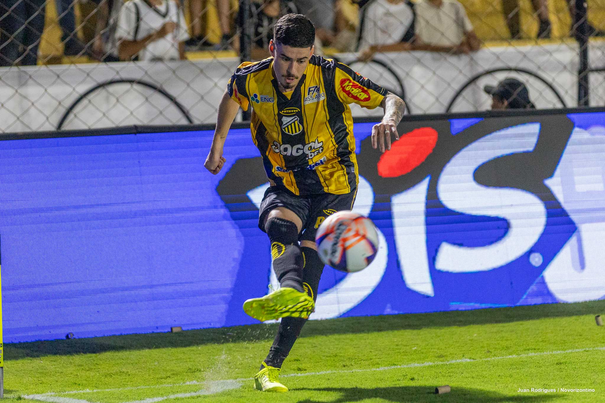 NOVxCOR – SEMIFINAL-05