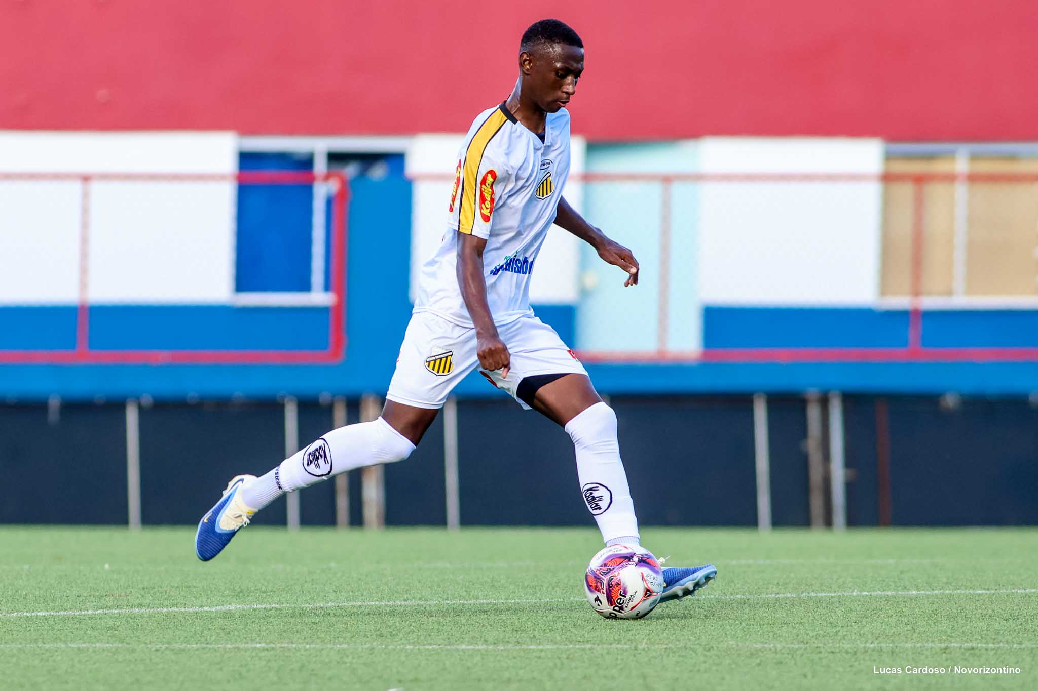 NOVxBRUSQUE-RDD2-BR26-SUB20-12