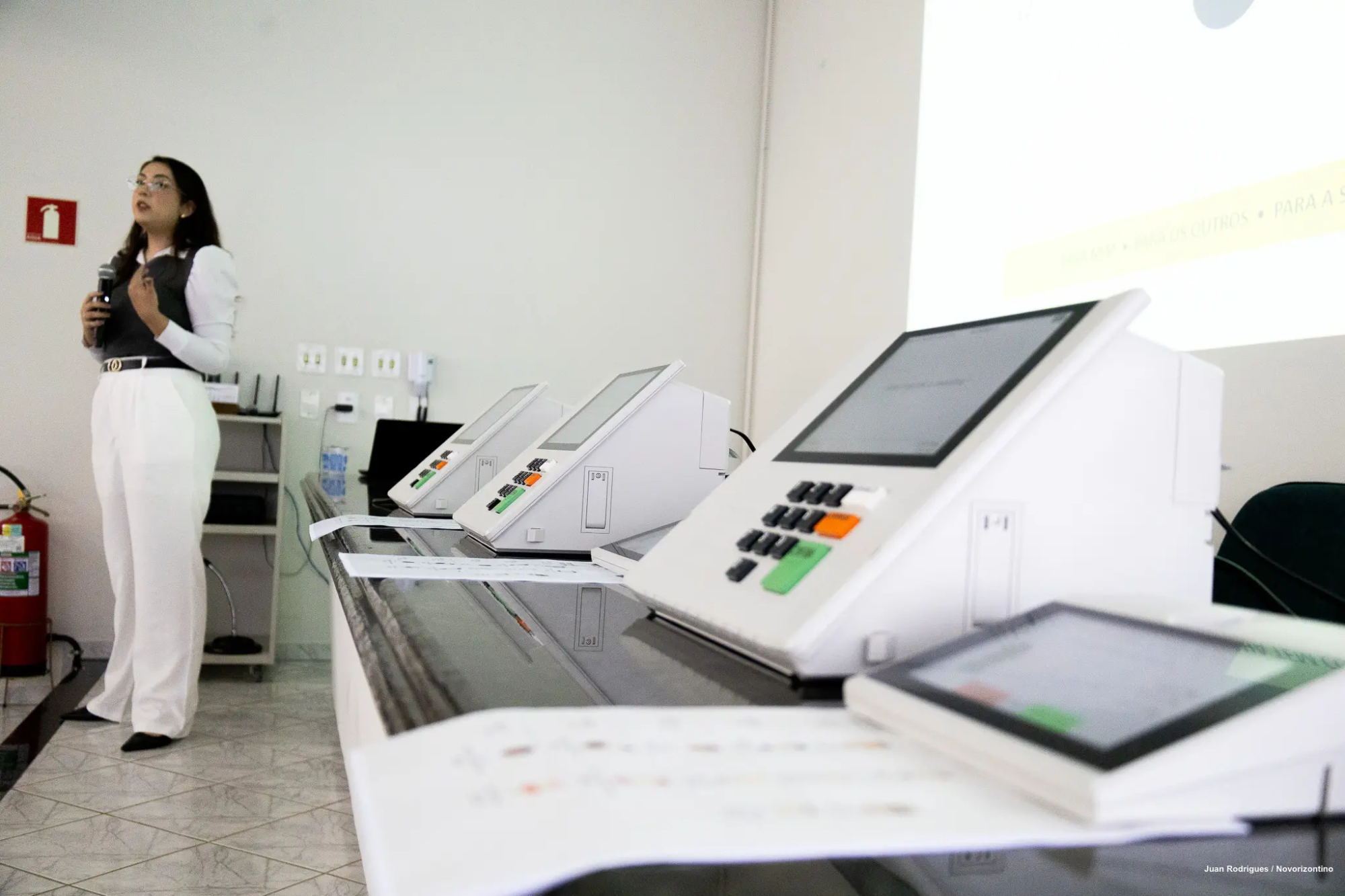 PALESTRA – SEU VOTO, SUA VOZ-14 PALESTRA - SEU VOTO, SUA VOZ-14