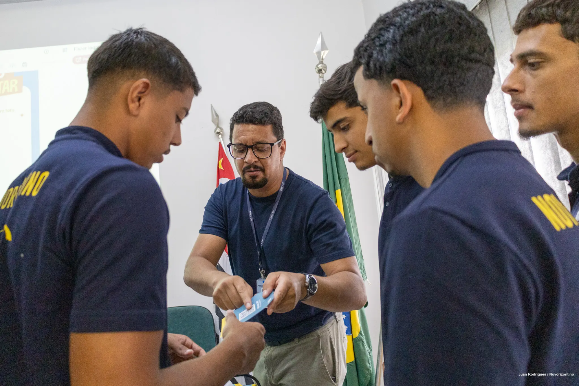 PALESTRA – SEU VOTO, SUA VOZ-18 PALESTRA - SEU VOTO, SUA VOZ-18