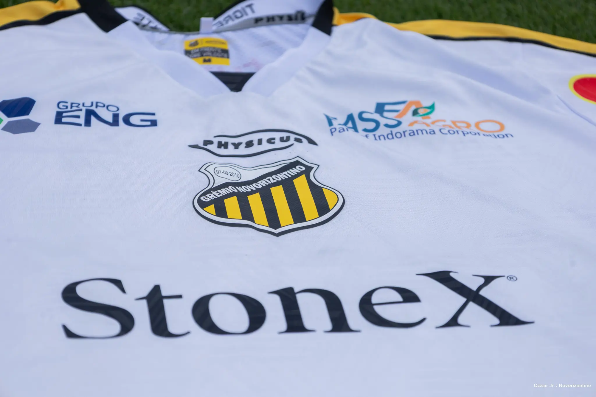 APRESENTAÇÃO-STONEX-4 APRESENTAÇÃO-STONEX-4